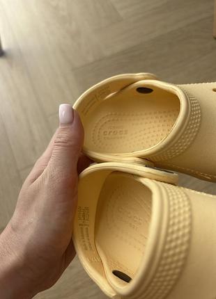 Дитячі шльопнці crocs 2