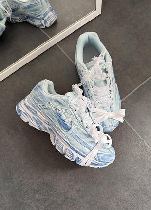 Стильні жіночі кросівки nike initiator custom blue