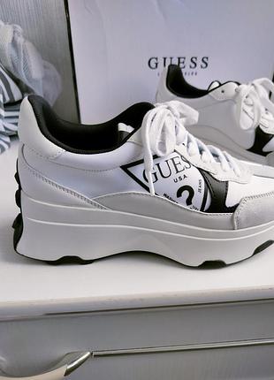 Кросівки снікерси guess оригінал розмір 38.5 вдіті три рази