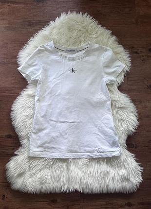 Футболка calvin klein