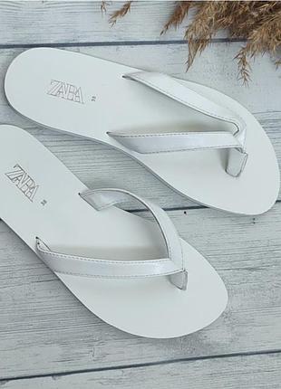 Шлепки женские zara 38 размер( по стельке 24 см), состояние идеальное