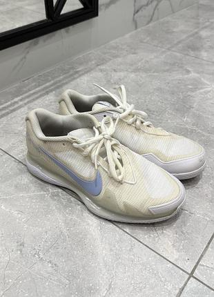 Тенісні кросівки nike