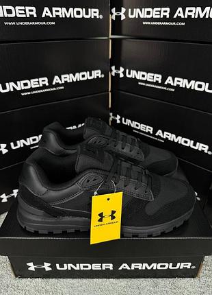 Under armour essential runner all black 7