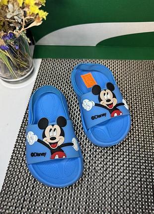 Оригинальные детские шлепанцы на резиденции дисней disney