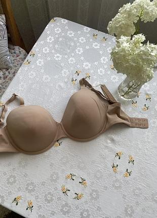 Бюстгальтер skims 34 d