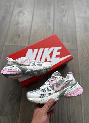 Жіночі кросівки nike v2k runtekk white grey pink