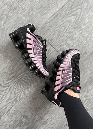 Стильні жіночі кросівки nike shox pink black