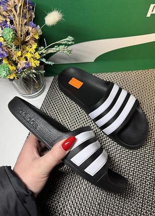 Оригинальные шлепанцы adidas