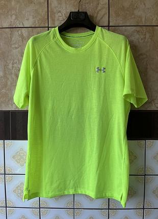 Футболка спортивна under armour run