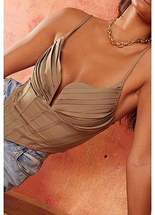 Бежевий корсетний топ prettylittlething розмір uk8(s)