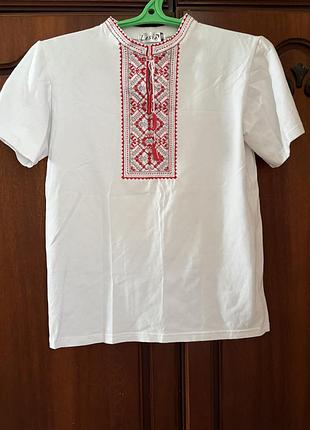 Футболка-вишиванка