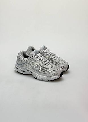 Жіночі кросівки nike air max moto 2k pale grey