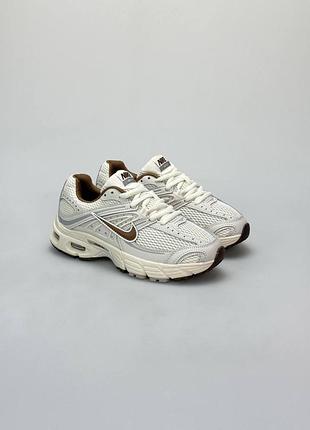 Жіночі кросівки nike air max moto 2k beige brown
