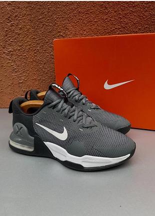 Оригінальні чоловічі кросівки nike air max alpha trainer 5 40 розмір 25.5 см сірого кольору в ідеальному стані