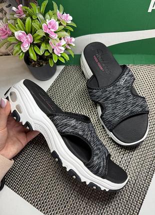 Оригінальні шльопанці skechers