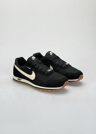 Nike md runner 2 black beige