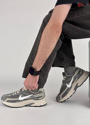 Чоловічі кросівки nike initiator grey beige
