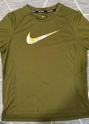 Футболка жіноча nike dri fit