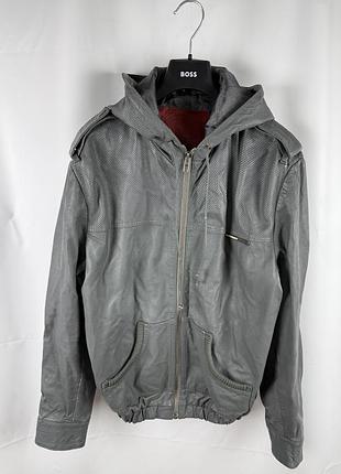 Кожаная куртка superdry