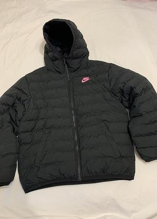 Жіночий пуховик, куртка nike sportswear lightweight synthetic fill. розмір м,s.