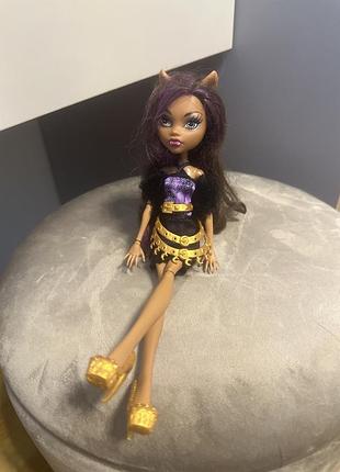 Clawdeen wolf scaris
