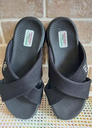 Шлепки skechers 38р