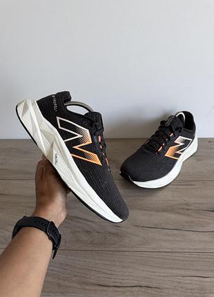 Кросівки new balance