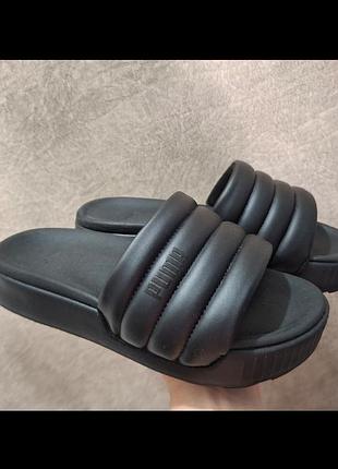 Шлепки слайда тапочки puma karmen slide puffy wmn, размер 37, на ножку до 23 см, стелька 24см, черные, платформа.