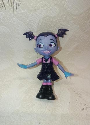 Фігурка вампірина дисней vampirina disney