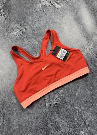 Спортивний топ nike