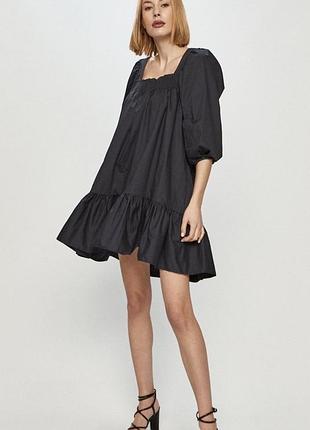 Бавовняна поплінова ярусна сукня вільного крою поплін бавовна h&m поплиновое хлопковое платье свободного кроя