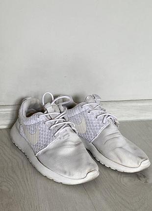 Nike кросівки