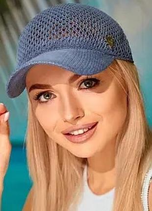 Кепка жіноча