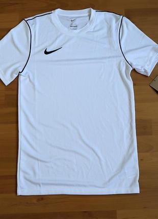 Футболка nike dri-fit s новая оригинал