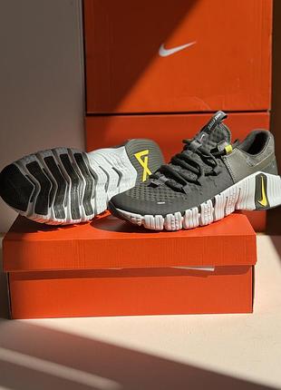 Nike metcon 5 8