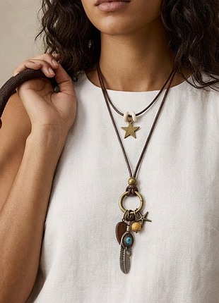 Намисто в стилі бохо з підвісками