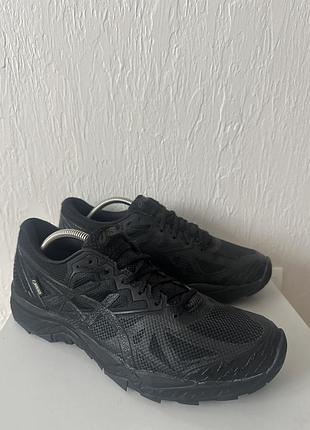 Кросівки asics gore tex 43