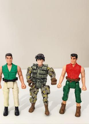 Chap mei us army soldier in cameo action figure toy, vintage action man 4- 2000 hasbro mcdonald's happy meal, mcdonalds happy meal 2001 action man
