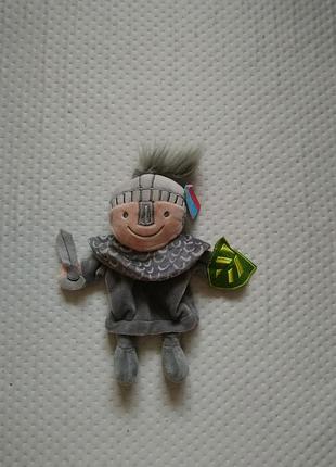 Игрушка рыцарь на руку для кукольного театра