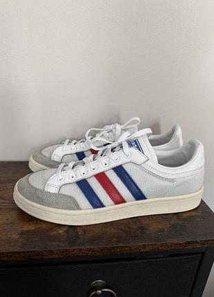Кросівки adidas оригінал, розмір 45⅓ (уст 29 см)