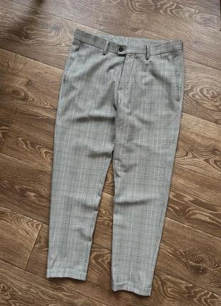 Zara man glen plaid trousers ✨  стильні та елегантні чоловічі брюки у класичну сіру клітинку   від відомого іспанського zara