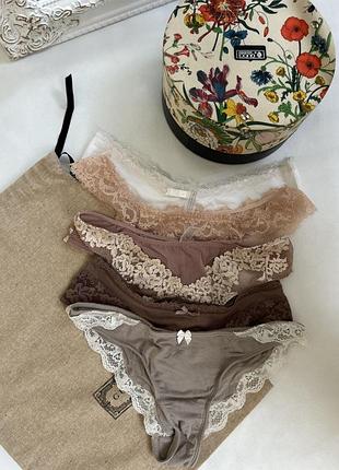 Сет брендових трусиків intimissimi.