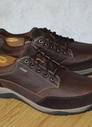 Кросівки clarks gore tex оригінал - 43 розмір