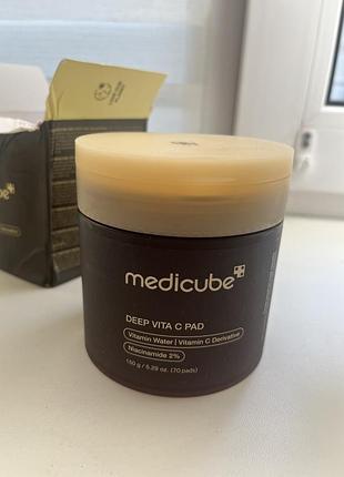 Medicube deep vita c pad пади