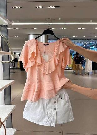 Блуза zara з воланами топ s