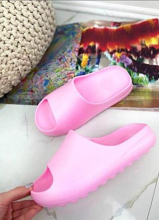 Тапки женские adidas yeezy slide bone white, розовые размер 41