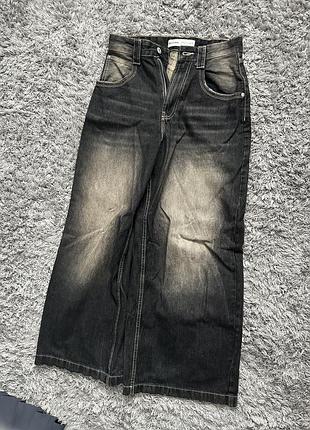 Чорні жіночі джинси bershka