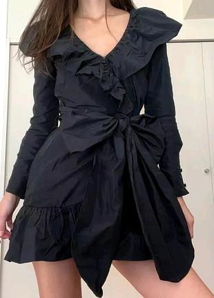 Нове шикарне плаття від sandra mansour h&m