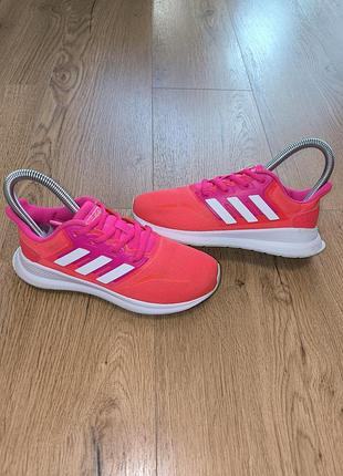 Детские кроссовки adidas