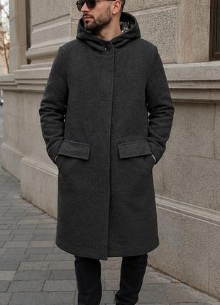 Пальто от бренда burberry